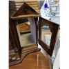 Image 3 : WOOD HOUSE JEWELRY BOX