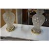 Image 2 : 2 WHITE GLASS TABLE LAMPS