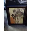 Image 2 : 2 MODERN FRAMED PRINTS