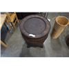 Image 10 : WICKER BASKET AND HAMPERS