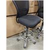 Image 3 : GAS LIFT WORKSTATION CHAIR