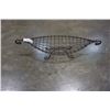 Image 1 : METAL TABLE CENTER PIECE