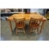 Image 2 : WOOD DINING TBALE WITH 4 CHAIRS