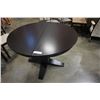 Image 8 : ROUND MODERN DINING TABLE WITH 4 CHAIRS