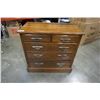 Image 11 : SOLID WOOD RANCH OAK 5 DRAWER DRESSER