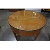 Image 3 : 30" DIAMETER GLASSTOP COFFEE TABLE
