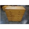 Image 1 : PINE 8 DRAWER DRESSER