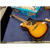 Image 1 : CALIFORNIA  ACOUSTIC GUITAR