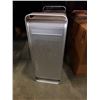 Image 2 : APPLE MAC COMPUTER TOWER