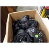 Image 2 : LARGE LOT OF USB CONTROLLERS
