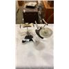 Image 1 : PEWTER FRANKLIN MINT STARSHIP ENTERPRISE AND KLINGON CRUISER FIGURES ON STANDS