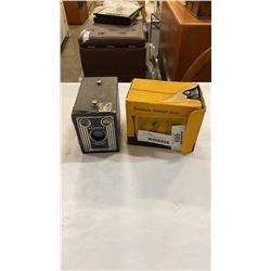 2 VINTAGE BROWNIE CAMERAS