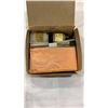 Image 11 : ROLLEIFLEX DISPLAY CAMERA AND GOLD LEAFING KIT