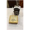 Image 1 : ROLLEIFLEX DISPLAY CAMERA AND GOLD LEAFING KIT