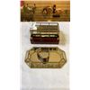 Image 1 : LOT OF GLASS JEWELRY BOXES
