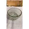 Image 7 : Silver plated candleabra with bowl
