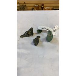 SOAP STONE AND JADE MINATURES AND STONE LAMA