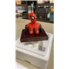 Image 2 : SPIDER GIRL LIMITED EDITION RESIN BUST