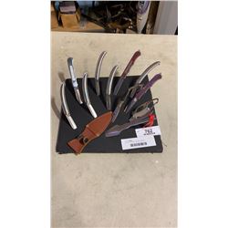 LOT OF NEW FOLDING POCKET KNIVES