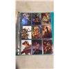 Image 26 : BINDER OF COLLECTOR CARDS AND GIANT BATTLESTAR GALACTICA COMIC