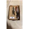 Image 1 : 4 VINTAGE KNIVES