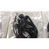 Image 4 : 20 NEW 3.5MM EARBUDS BLACK