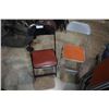 Image 3 : 5 METAL FOLDING CHAIRS