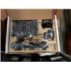 Image 7 : AUDIO TECHNICA SYSTEM 8 WIRELESS SYSTEM HANDHELD DYNAMIC MICROPHONE - NEW