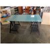 Image 2 : MODERN ADJUSTABLE HEIGHT GLASSTOP DESK
