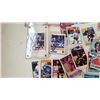 Image 7 : LOT OF MOSTLY 70s AND 80s NHL HOCKEY CARDS