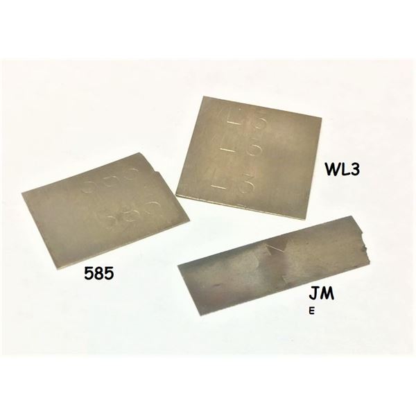 2g of 585 metal  58.3% GOLD - For Jewlelry Making, and two other pieces of metal  (WL3 and JM)