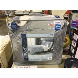 FutureSoft Queen Size 3-Piece Reversible Comforter Set