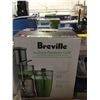Image 1 : BrevilleCold Juice Fountain