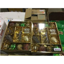 Assorted Holiday Ornaments 2-Pack