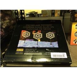 Holiday Snowflake Pathway Set