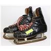 Image 1 : VINTAGE BOBBY ORR "RALLY" SKATES- MENS SIZE 11