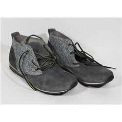 EDDIE BAUER WOMEN'S TRANSITION CHUKKA SZ 8