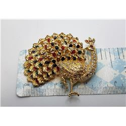 4)  VINTAGE GOLD TONE AND MULTI COLORED