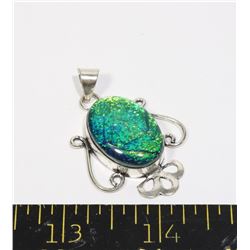 AUSTRALIAN TRIPLE OPAL PENDANT JEWELRY