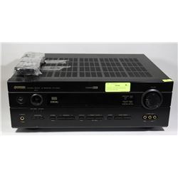 YAMAHA NATURAL SOUND AV RECEIVER HTR 5640