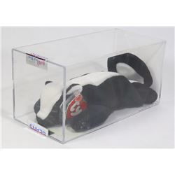 TY STINKY THE SKUNK 3RD GEB