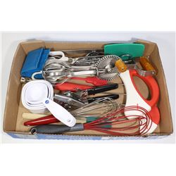 KITCHEN UTENSILS/GADGETS- ASSORTED LOT