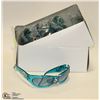 Image 2 : BOX OF AQUA BLUE DESIGNER SUN GLASSES