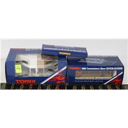 LOT OF THREE TOMIX TRAIN BUILDINGS ACCESSORIES