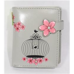 NEW SHAG WEAR WOMENS WALLET