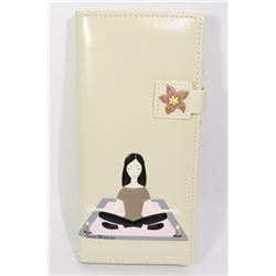 NEW SHAG WEAR WOMENS WALLET