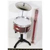 Image 1 : DESKTOP DRUM SET AND A RECORDER