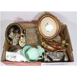 LARGE FLAT OF ESTATE COLLECTABLES