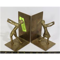 VINTAGE BRASS GOLF THEMED BOOKENDS