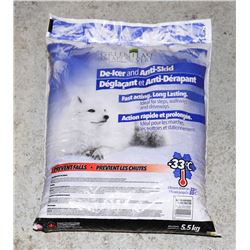 BAG OF GREEN FLAG DE-ICER AND ANTI SKID (GOOD TO